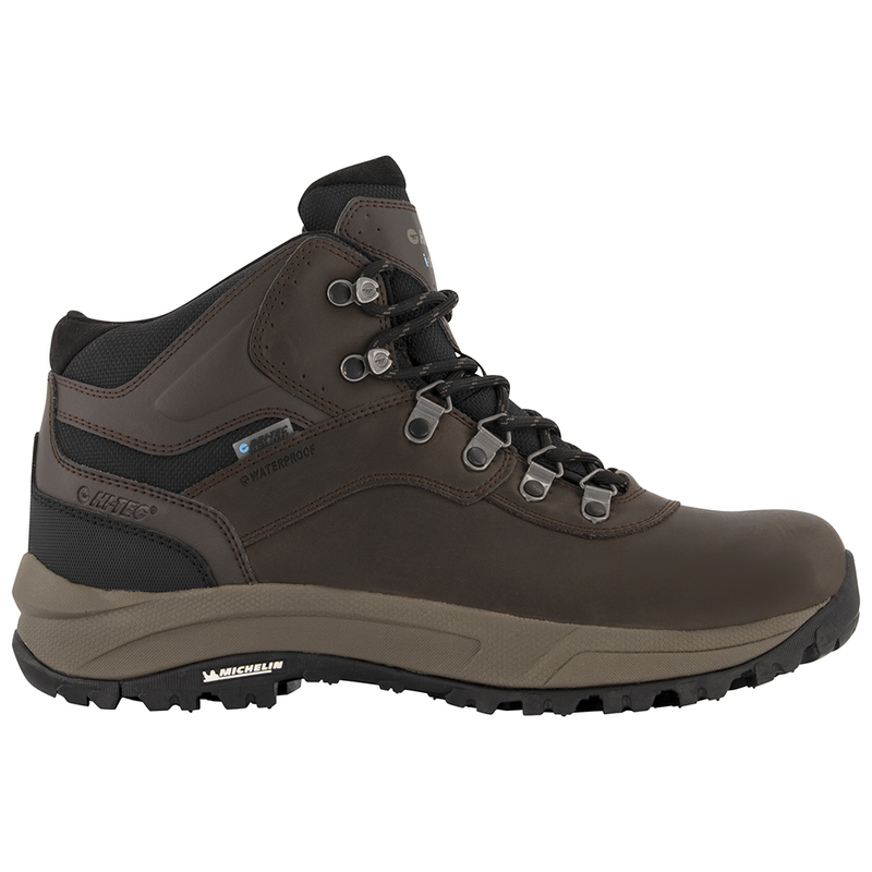Hi tec hiking best sale boots near me